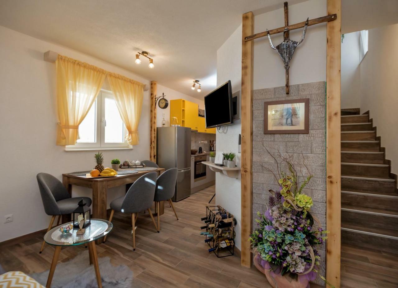 Apartment Cesarica 巴什卡沃达 外观 照片