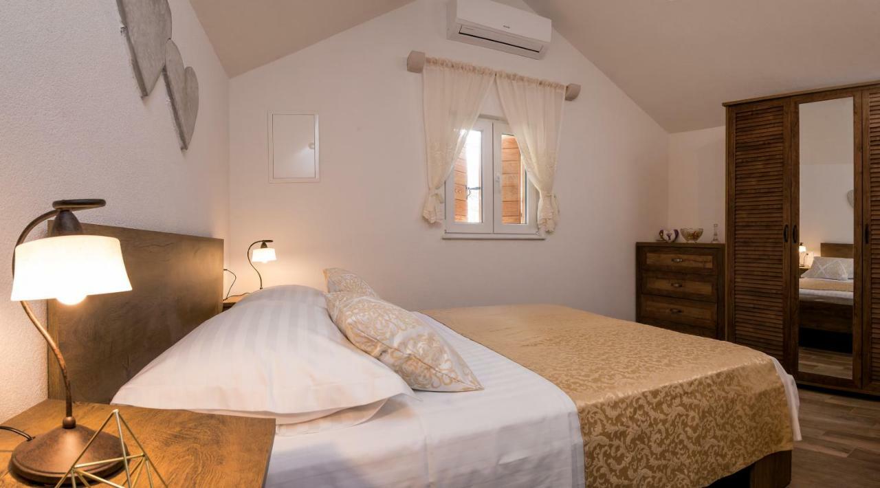 Apartment Cesarica 巴什卡沃达 外观 照片