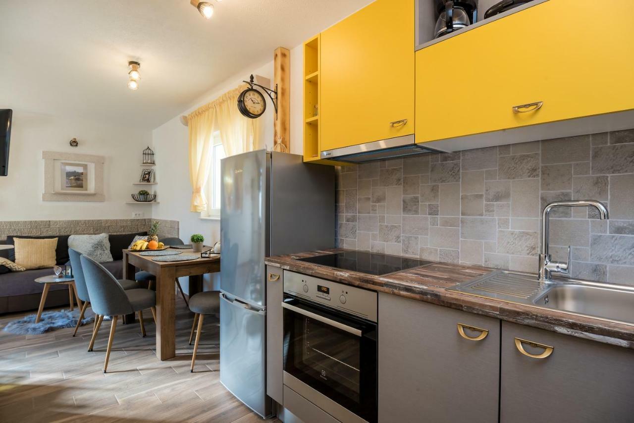 Apartment Cesarica 巴什卡沃达 外观 照片